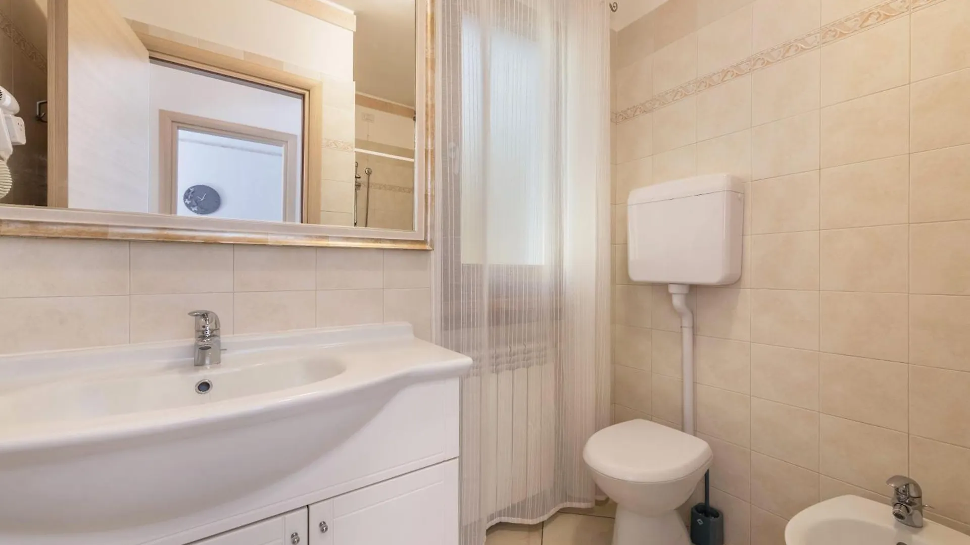 Residence Tatiana A3 Tremosine 0*,  Италия