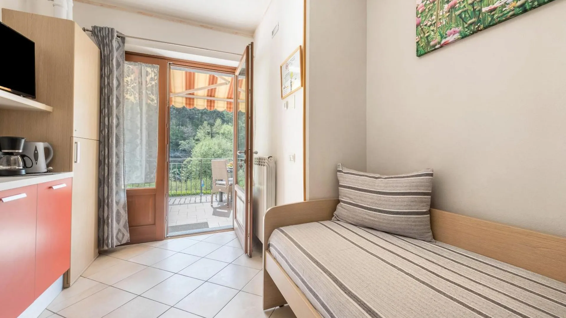 Residence Tatiana A3 Tremosine 0*,